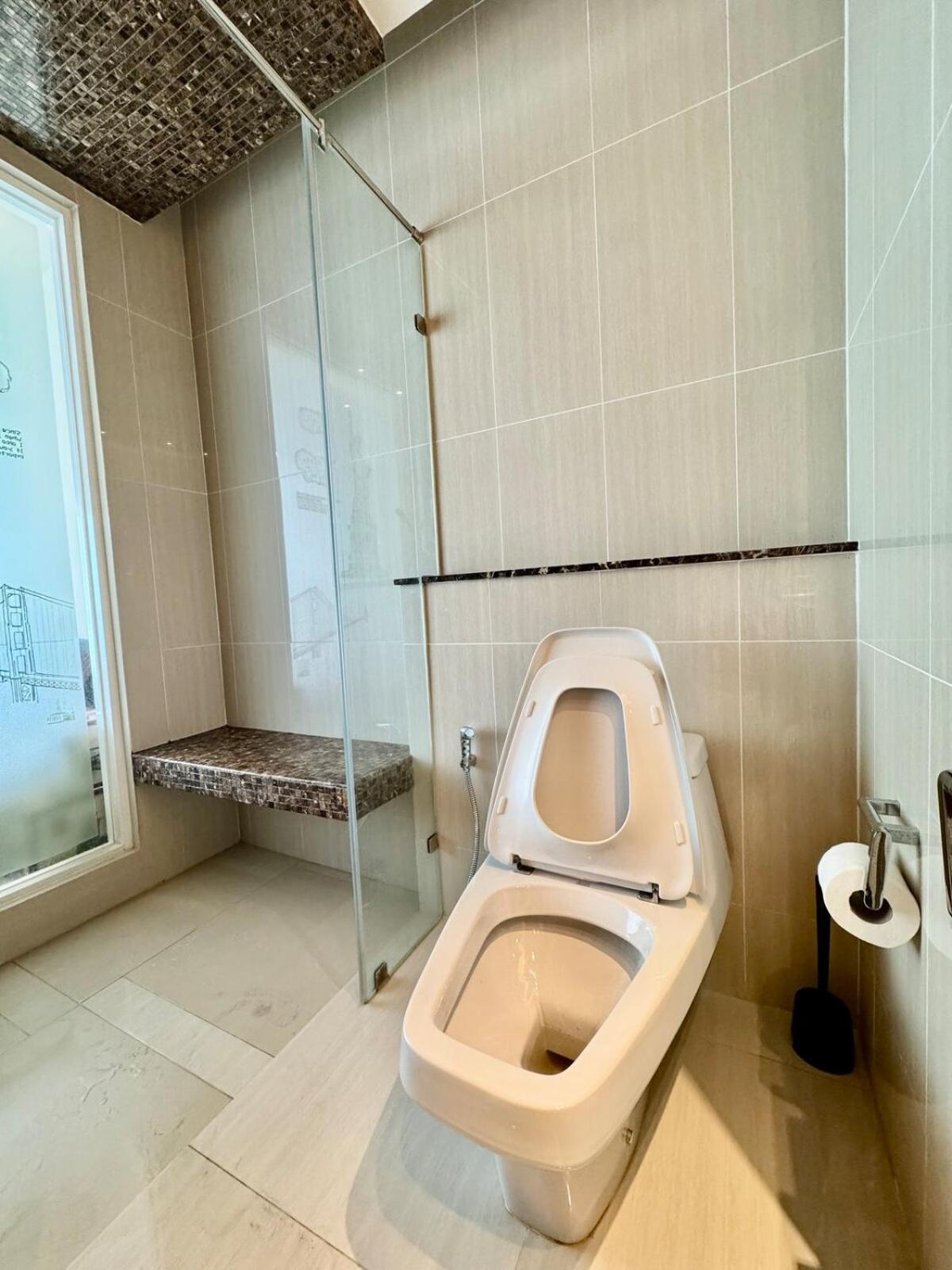The Palm Wongamat ,World Class Luxury Seaview Condo, Private Beach Can See The Sanctuary Of Truth Pattaya Exterior foto