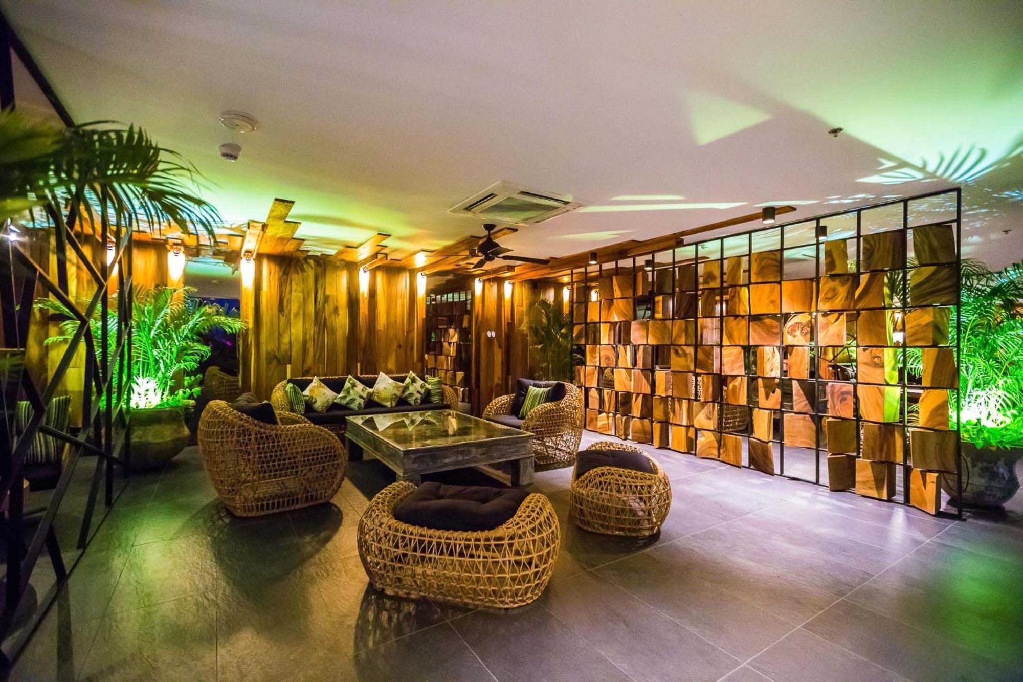 The Palm Wongamat ,World Class Luxury Seaview Condo, Private Beach Can See The Sanctuary Of Truth Pattaya Exterior foto